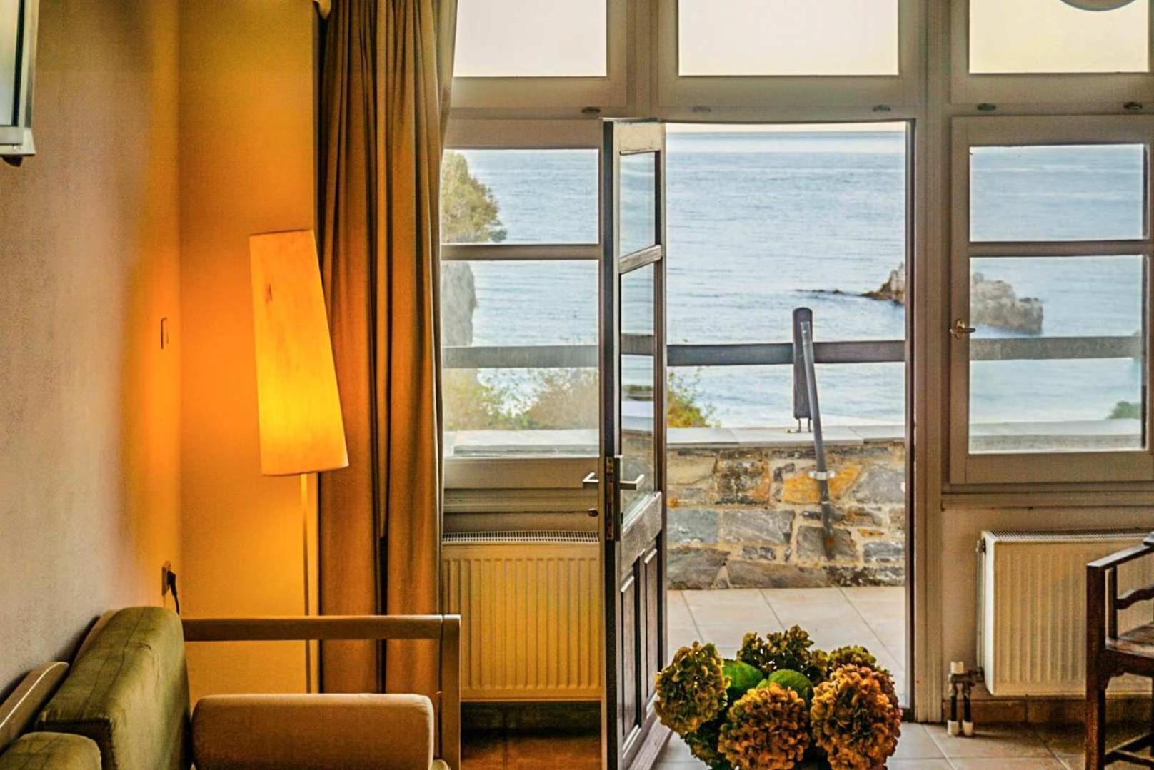 Beachfront Pelion Getaways - Palia Damouchari Suites Dış mekan fotoğraf